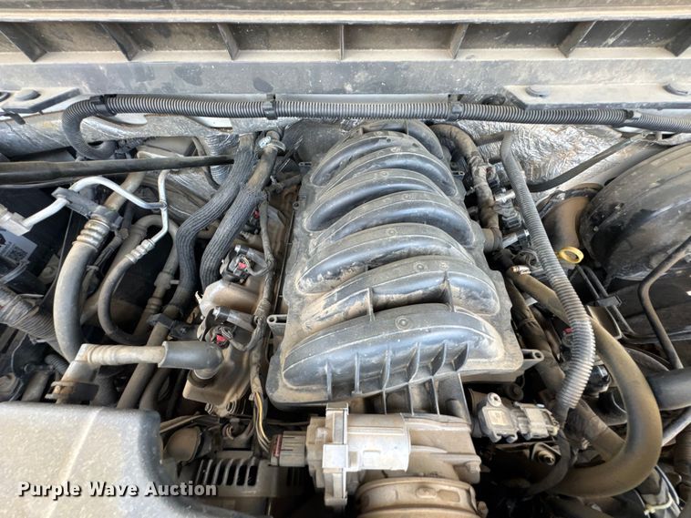 image for item DU9250 2017 Chevrolet Silverado 1500 Crew Cab pickup truck