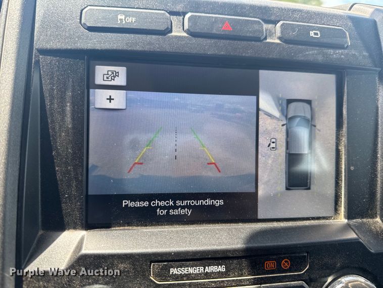 image for item DU9251 2019 Ford F250 Super Duty XL Crew Cab pickup truck