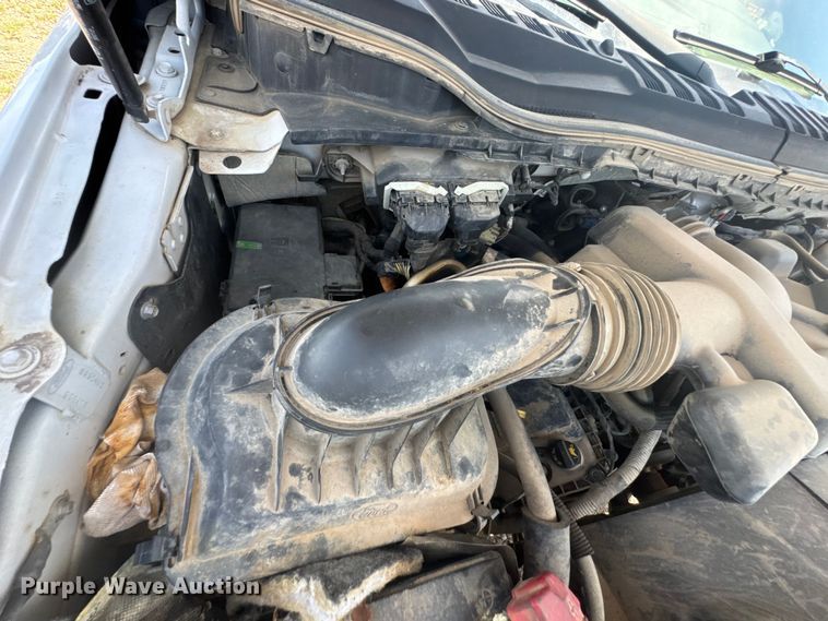 image for item DU9251 2019 Ford F250 Super Duty XL Crew Cab pickup truck