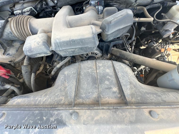 image for item DU9251 2019 Ford F250 Super Duty XL Crew Cab pickup truck