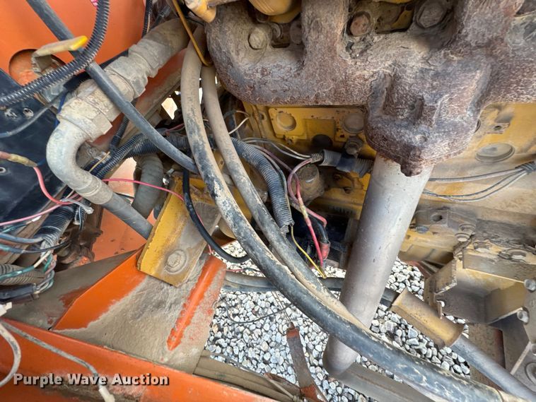 image for item DU9252 2001 Broce CR350 broom