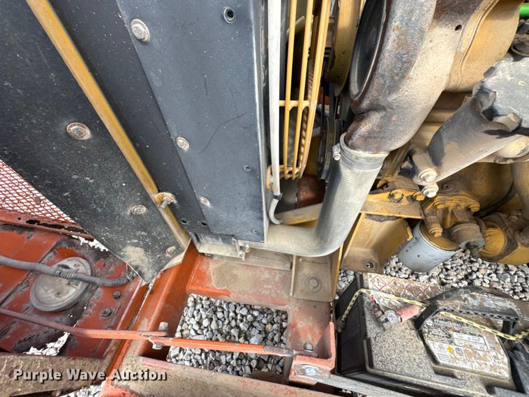 image for item DU9252 2001 Broce CR350 broom