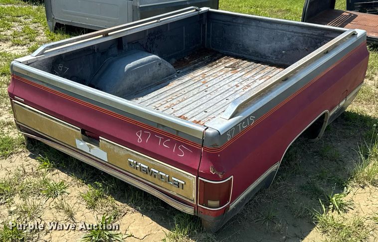 image for item DU9838 Chevrolet pickup truck bed