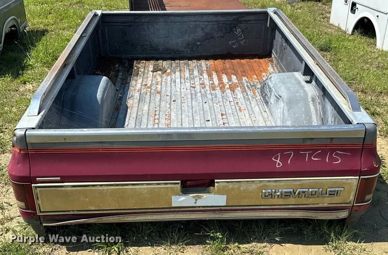 image for item DU9838 Chevrolet pickup truck bed