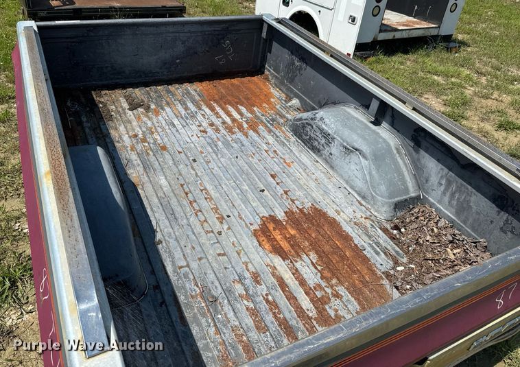 image for item DU9838 Chevrolet pickup truck bed