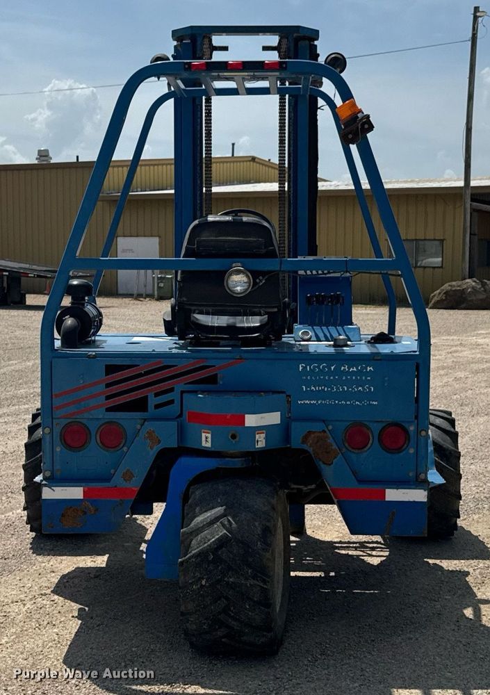 image for item DU9947 1999 Teledyne Princeton D50 forklift