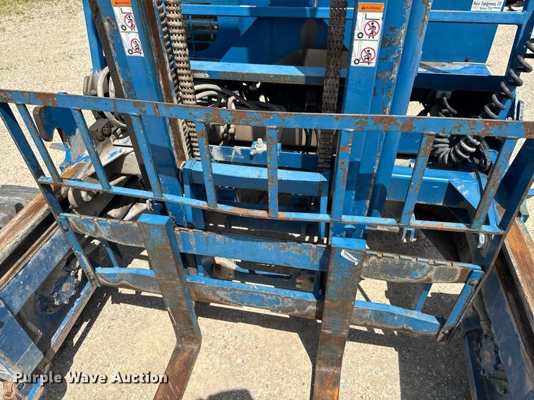 image for item DU9947 1999 Teledyne Princeton D50 forklift