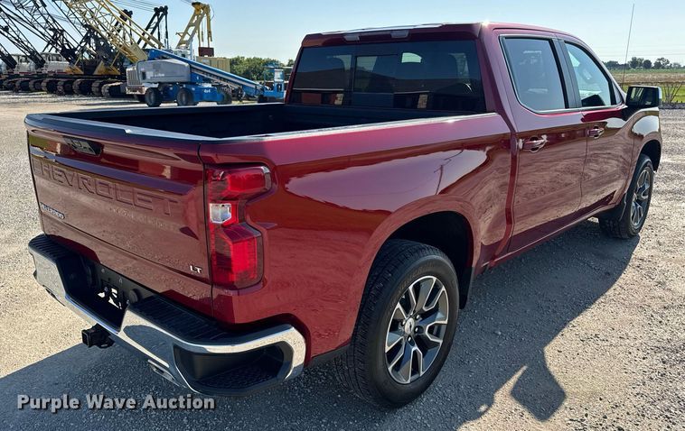 image for item DV4213 2024 Chevrolet Silverado 1500 LT Z71 Crew Cab pickup truck