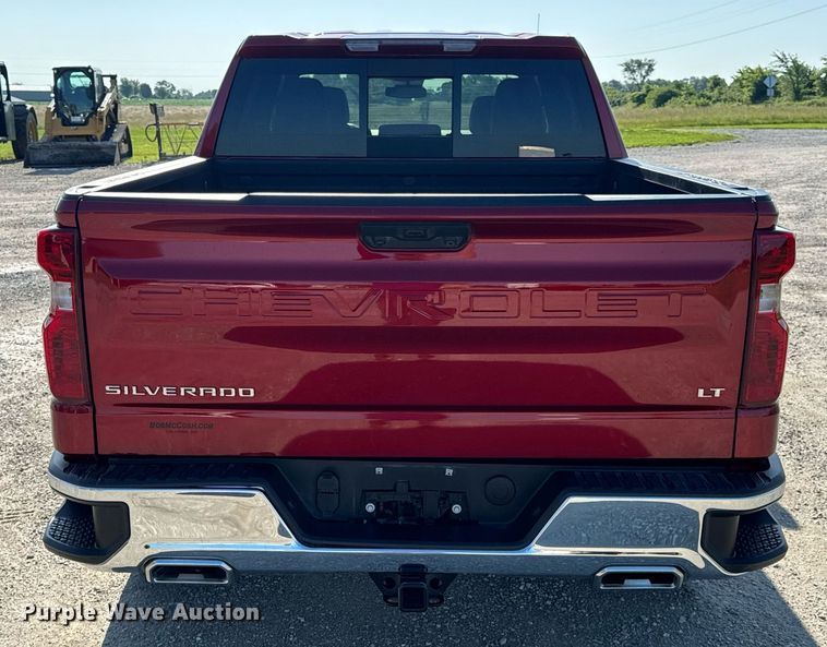 image for item DV4213 2024 Chevrolet Silverado 1500 LT Z71 Crew Cab pickup truck