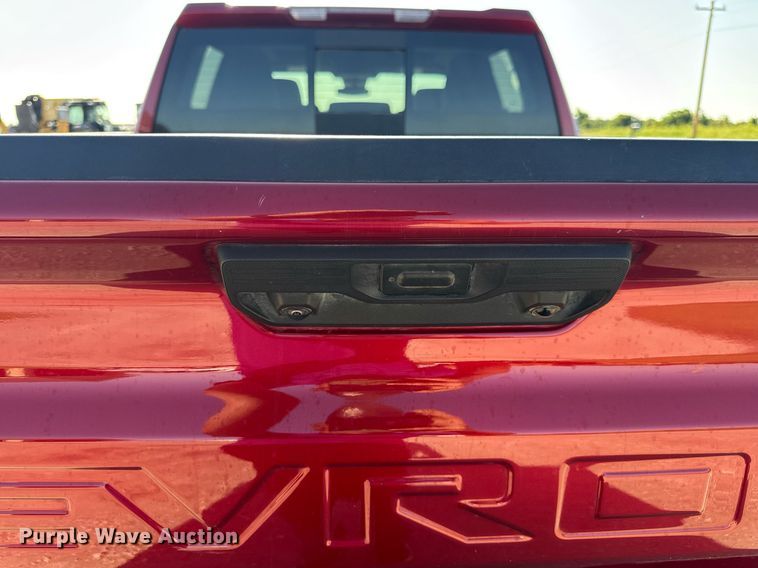 image for item DV4213 2024 Chevrolet Silverado 1500 LT Z71 Crew Cab pickup truck