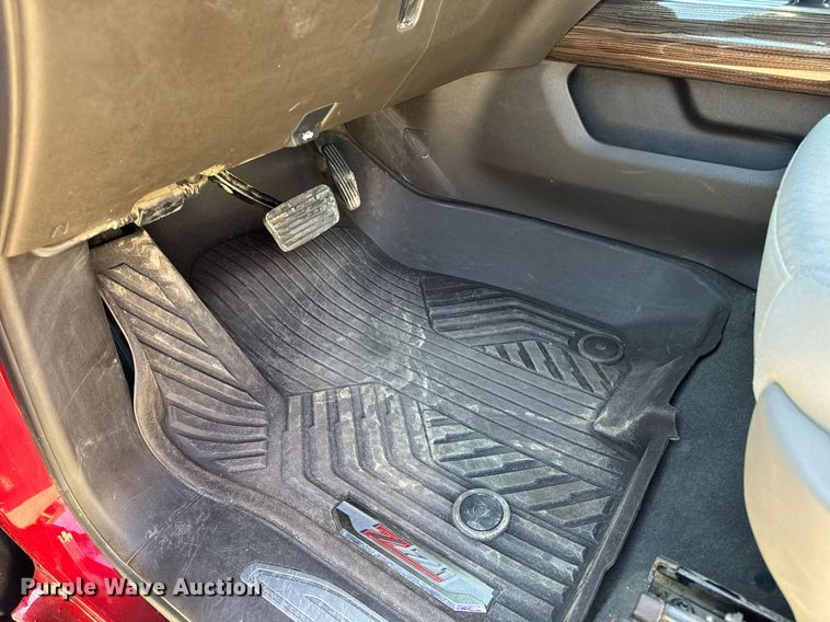 image for item DV4213 2024 Chevrolet Silverado 1500 LT Z71 Crew Cab pickup truck