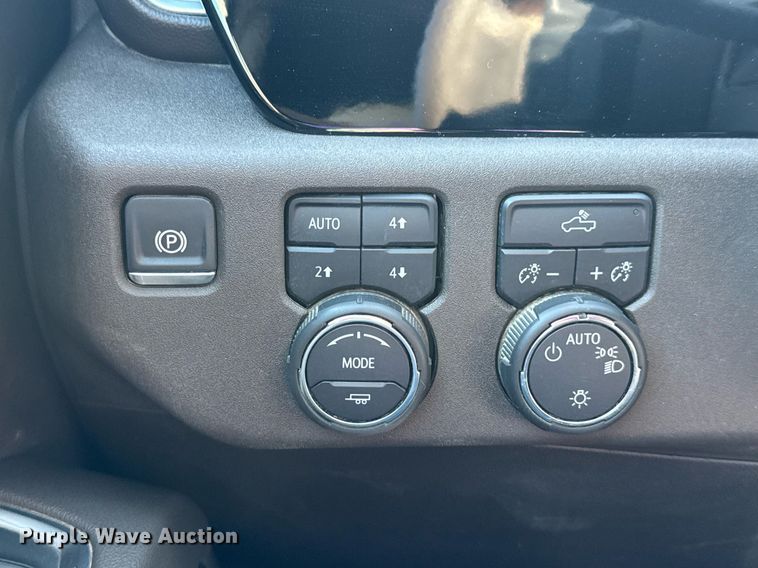 image for item DV4213 2024 Chevrolet Silverado 1500 LT Z71 Crew Cab pickup truck