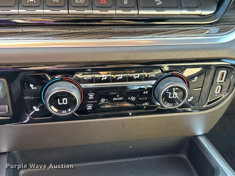 image for item DV4213 2024 Chevrolet Silverado 1500 LT Z71 Crew Cab pickup truck