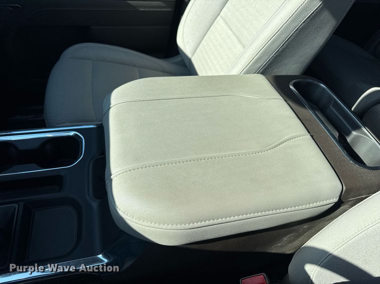 image for item DV4213 2024 Chevrolet Silverado 1500 LT Z71 Crew Cab pickup truck