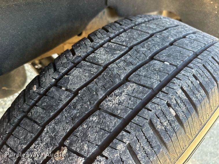 image for item DV4213 2024 Chevrolet Silverado 1500 LT Z71 Crew Cab pickup truck