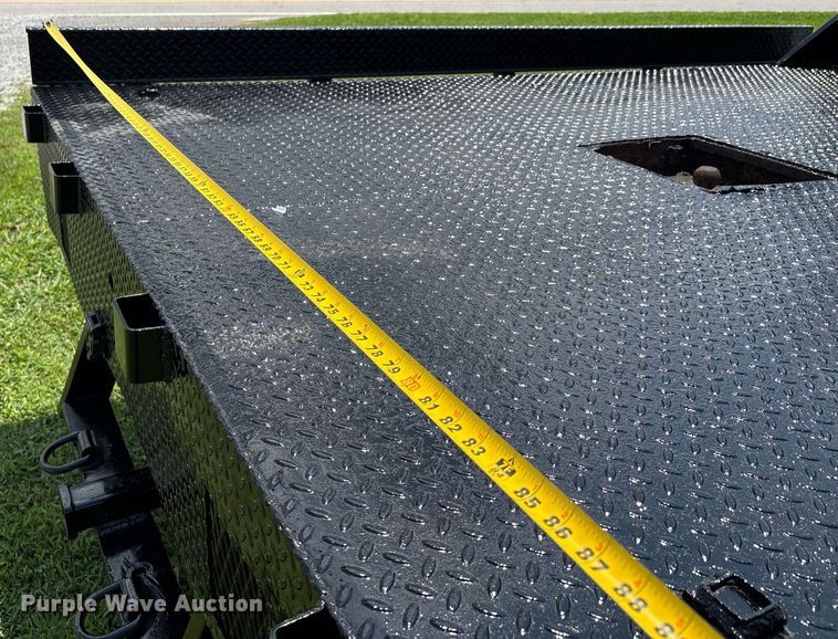 image for item DW7121 1995 Dodge Ram 3500 flatbed pickup truck