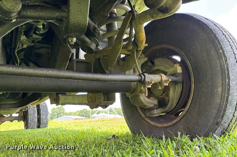 image for item DW7121 1995 Dodge Ram 3500 flatbed pickup truck