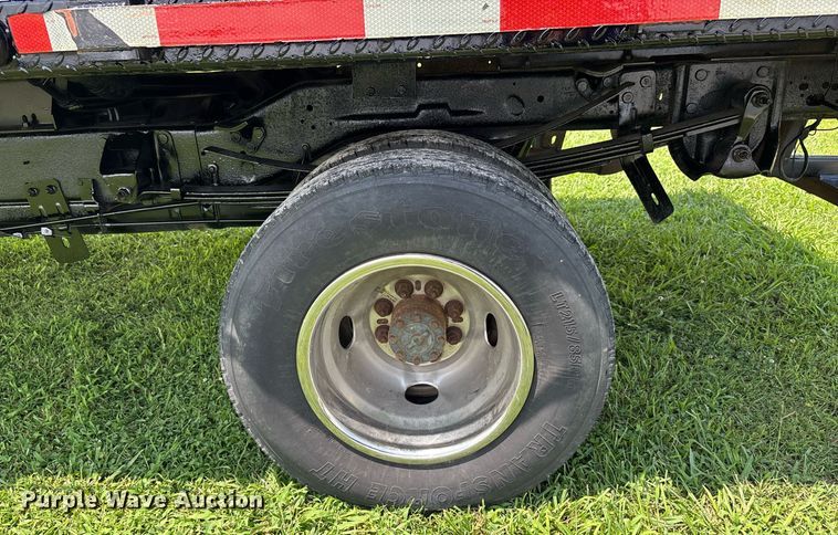 image for item DW7121 1995 Dodge Ram 3500 flatbed pickup truck