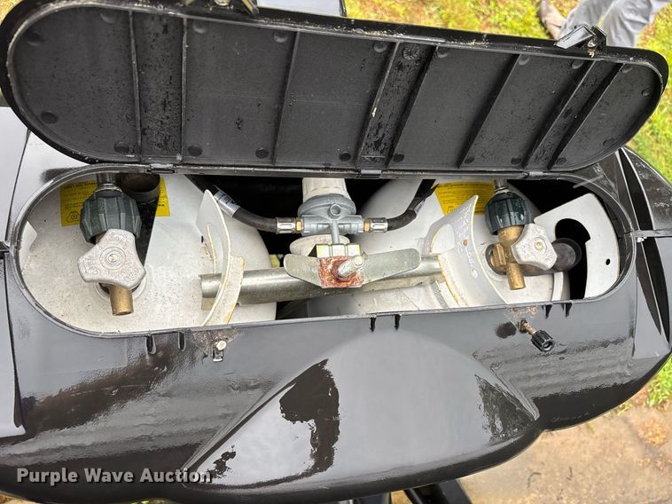 image for item DW7123 2020 Starcraft Autumn Ridge camper