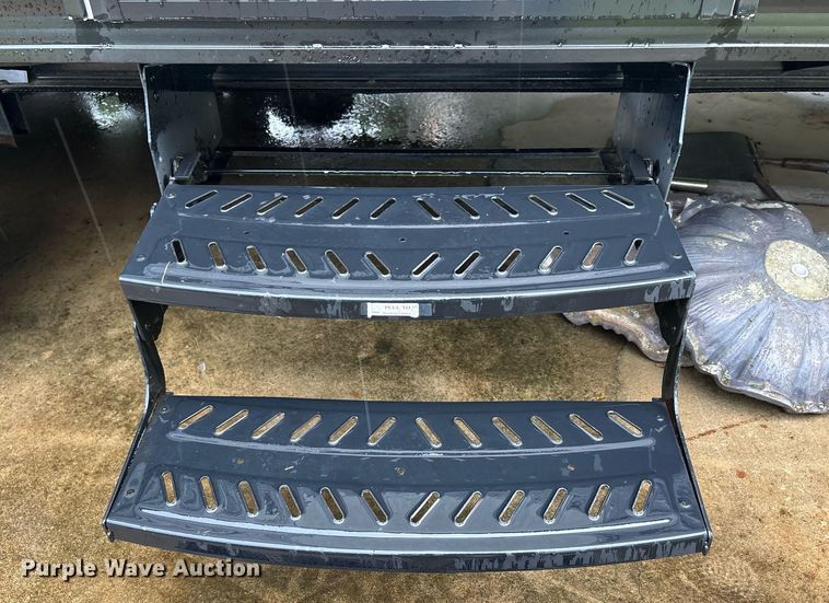 image for item DW7123 2020 Starcraft Autumn Ridge camper