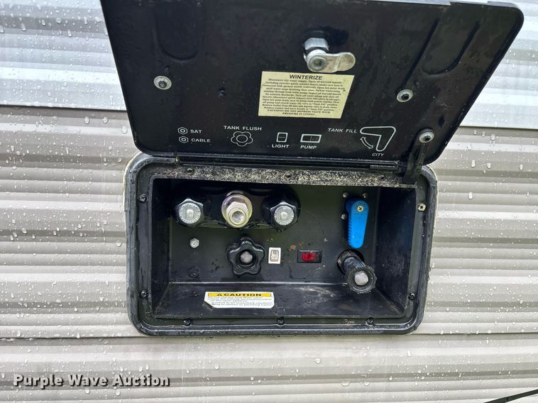 image for item DW7123 2020 Starcraft Autumn Ridge camper