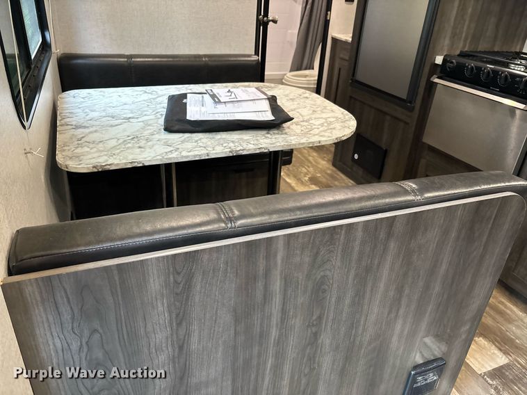 image for item DW7123 2020 Starcraft Autumn Ridge camper