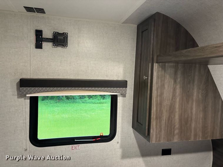 image for item DW7123 2020 Starcraft Autumn Ridge camper