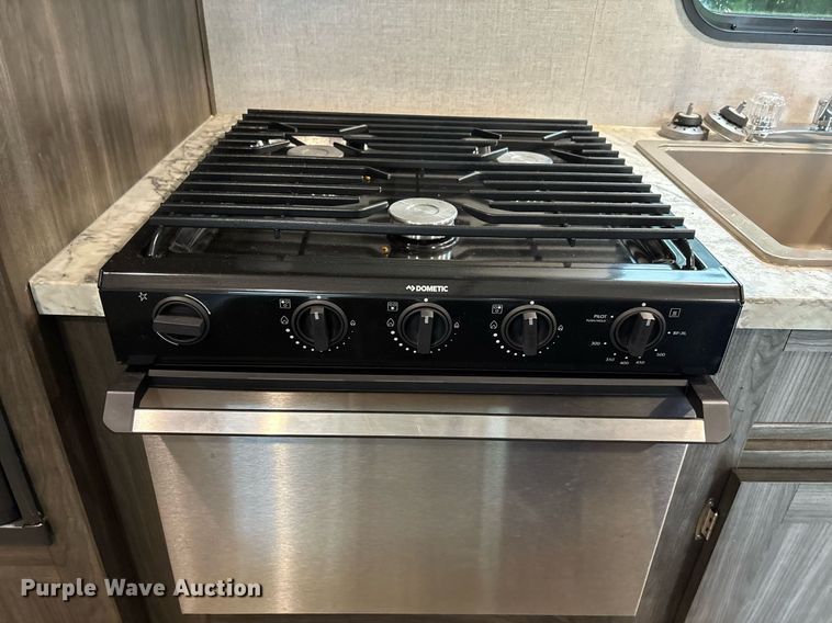 image for item DW7123 2020 Starcraft Autumn Ridge camper