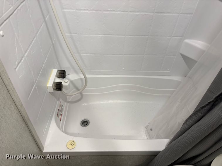 image for item DW7123 2020 Starcraft Autumn Ridge camper