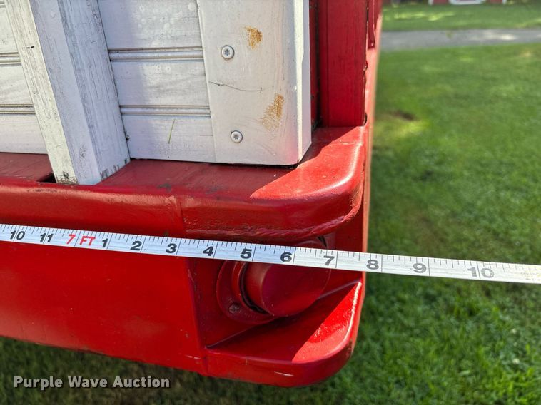 image for item DW7124 1959 Ford F600 Custom Cab grain truck