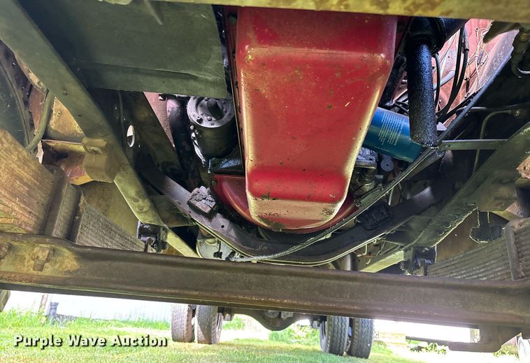 image for item DW7124 1959 Ford F600 Custom Cab grain truck