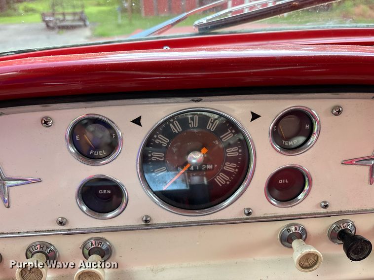 image for item DW7124 1959 Ford F600 Custom Cab grain truck