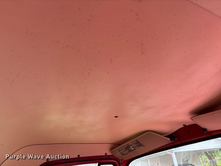 image for item DW7124 1959 Ford F600 Custom Cab grain truck