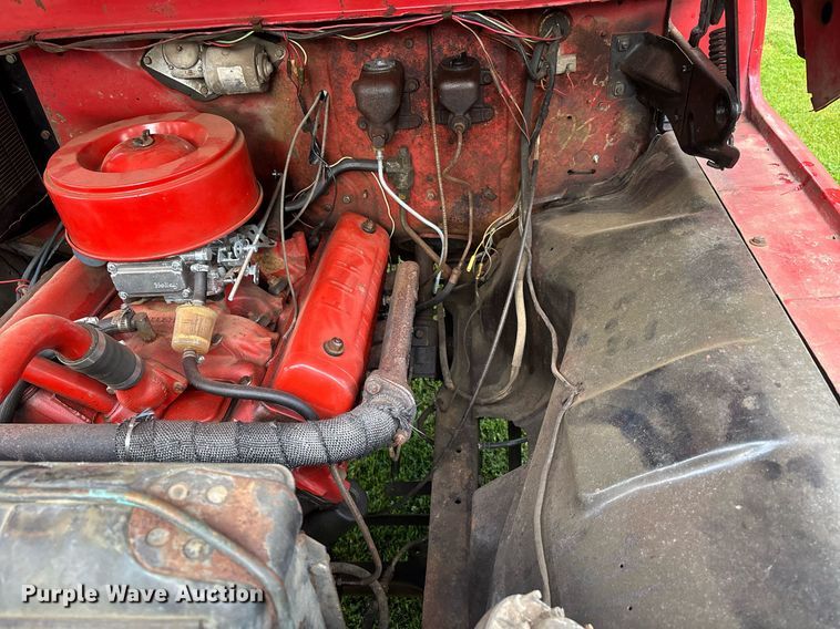 image for item DW7124 1959 Ford F600 Custom Cab grain truck