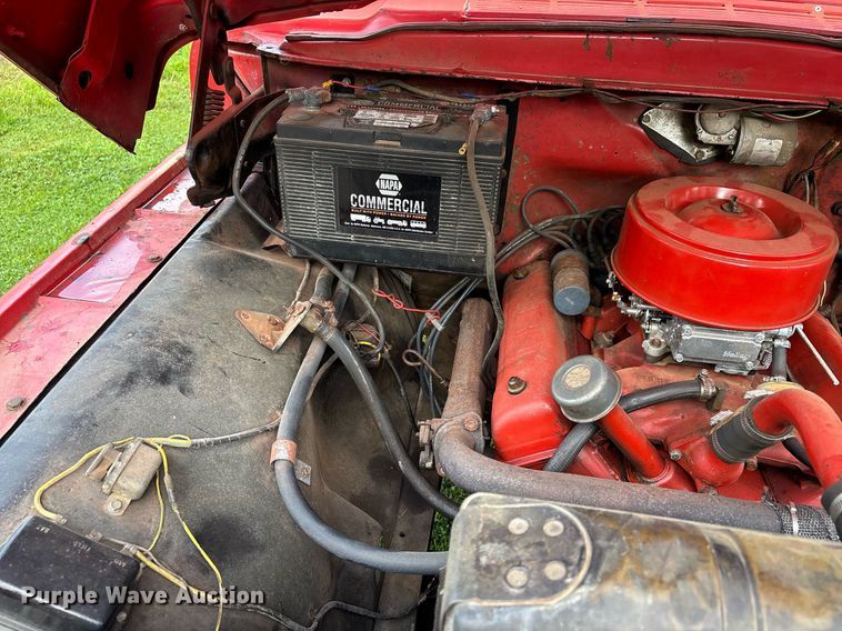 image for item DW7124 1959 Ford F600 Custom Cab grain truck