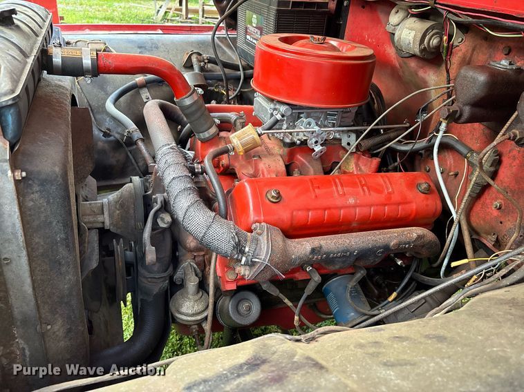 image for item DW7124 1959 Ford F600 Custom Cab grain truck