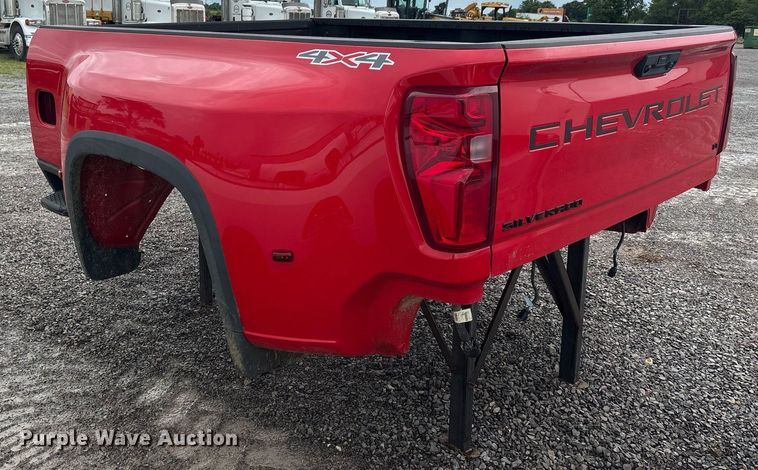 image for item DW7168 Pickup truck bed