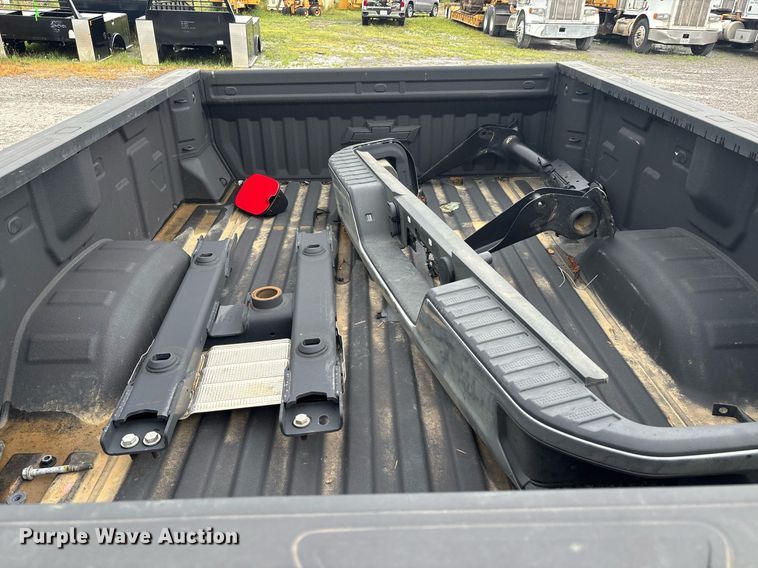 image for item DW7168 Pickup truck bed