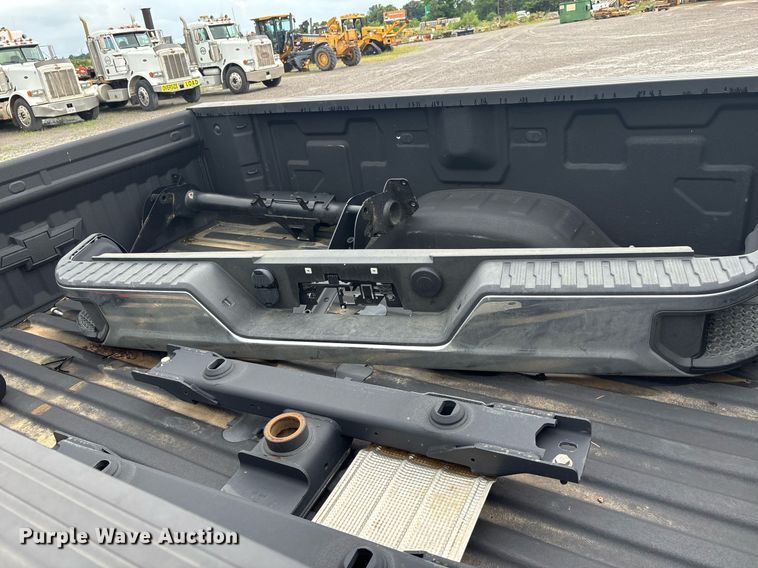 image for item DW7168 Pickup truck bed