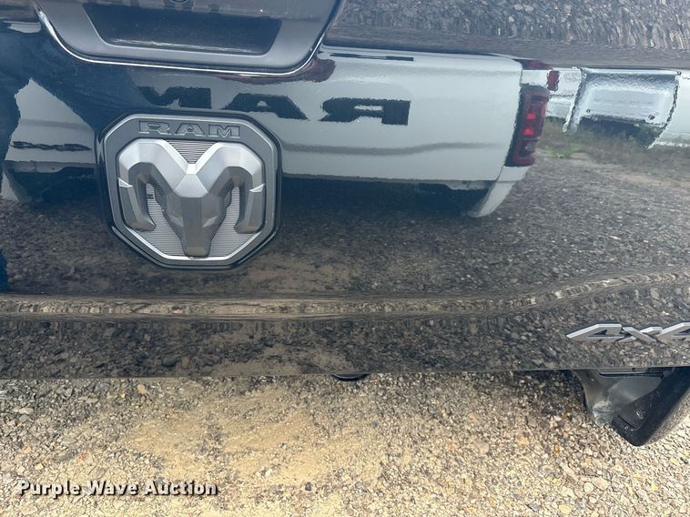 image for item DW7173 Pickup truck bed