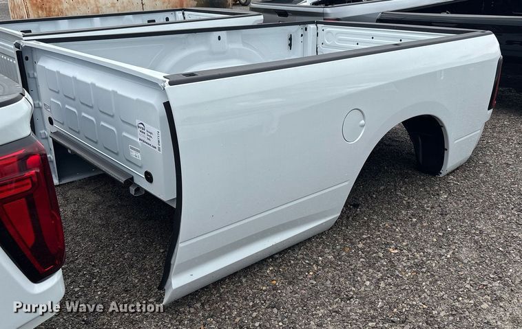 image for item DW7174 Pickup truck bed