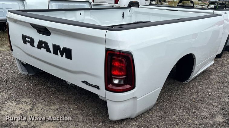image for item DW7174 Pickup truck bed