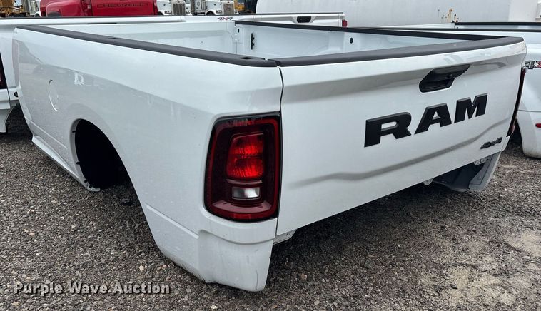 image for item DW7174 Pickup truck bed