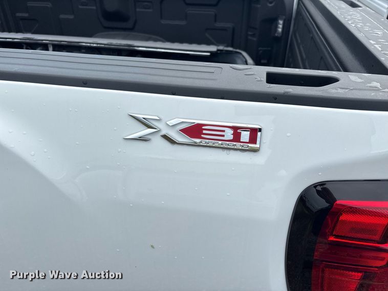 image for item DW7175 Pickup truck bed