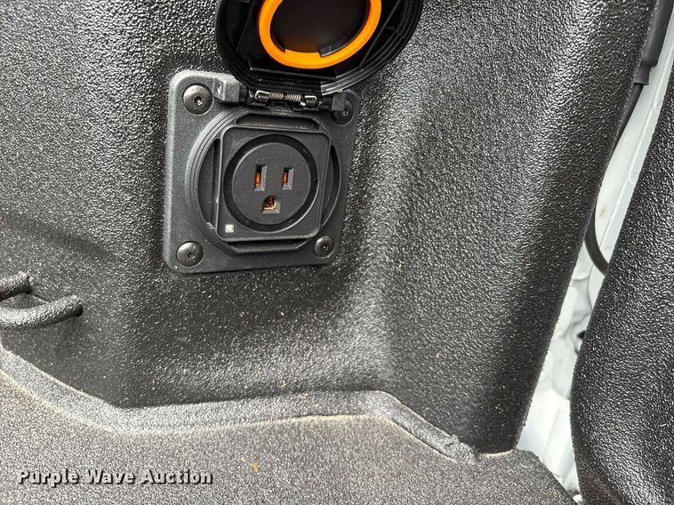 image for item DW7175 Pickup truck bed