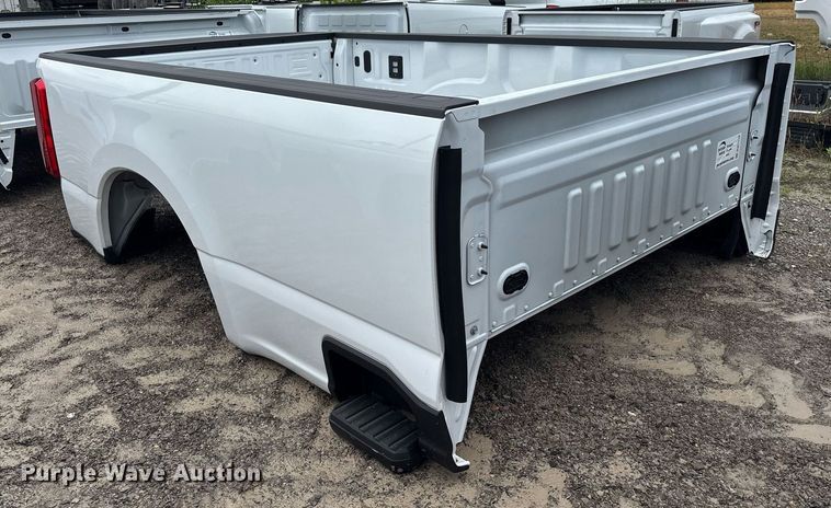 image for item DW7176 Pickup truck bed