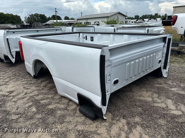 image for item DW7176 Pickup truck bed