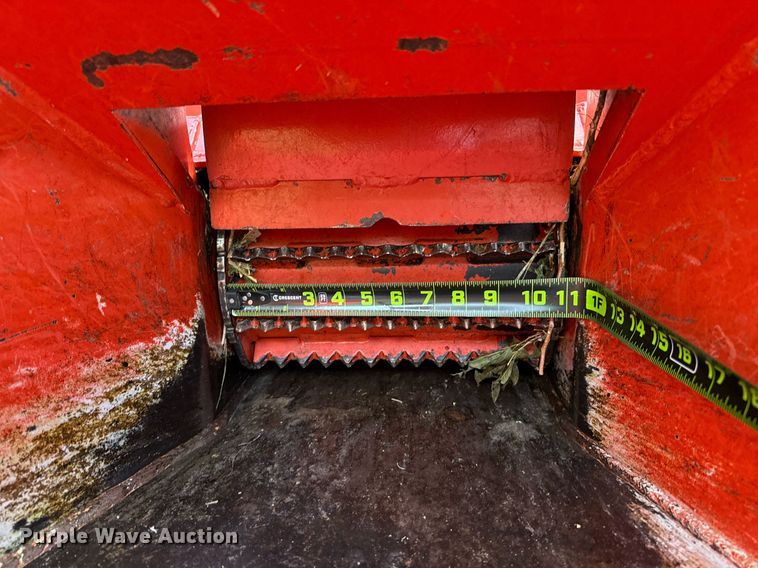 image for item DX5608 Morbark Beever M8D wood chipper