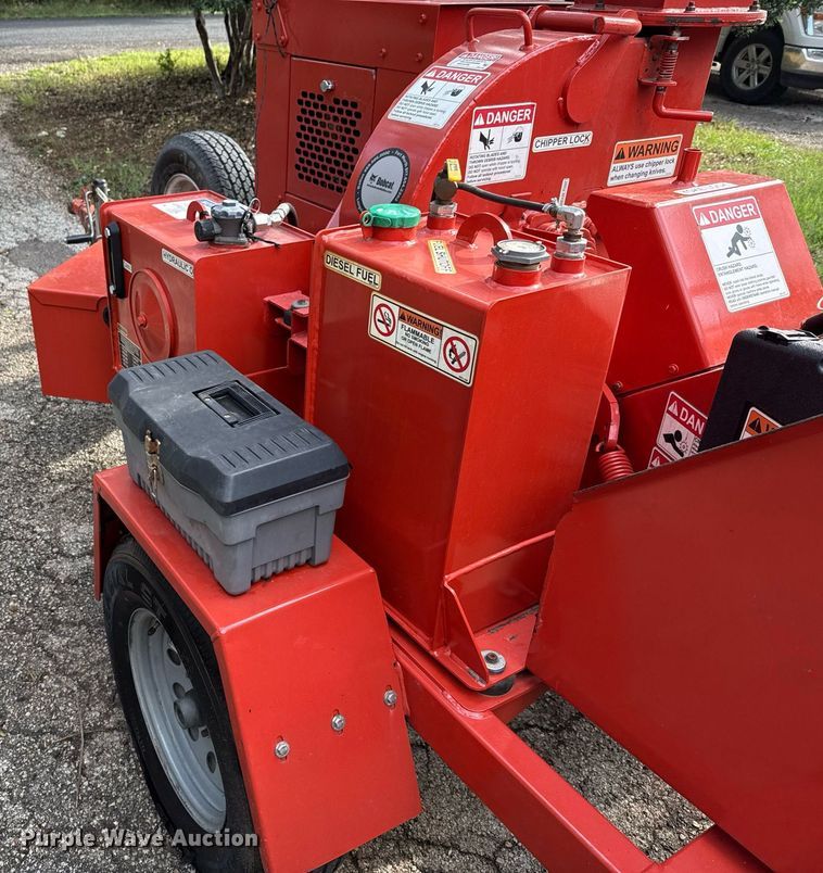 image for item DX5608 Morbark Beever M8D wood chipper