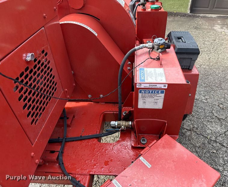 image for item DX5608 Morbark Beever M8D wood chipper